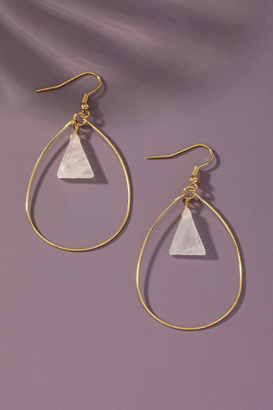 Teardrop wire hoop with triangle stones